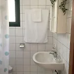 Апартаменты Sea View Haris Elena *